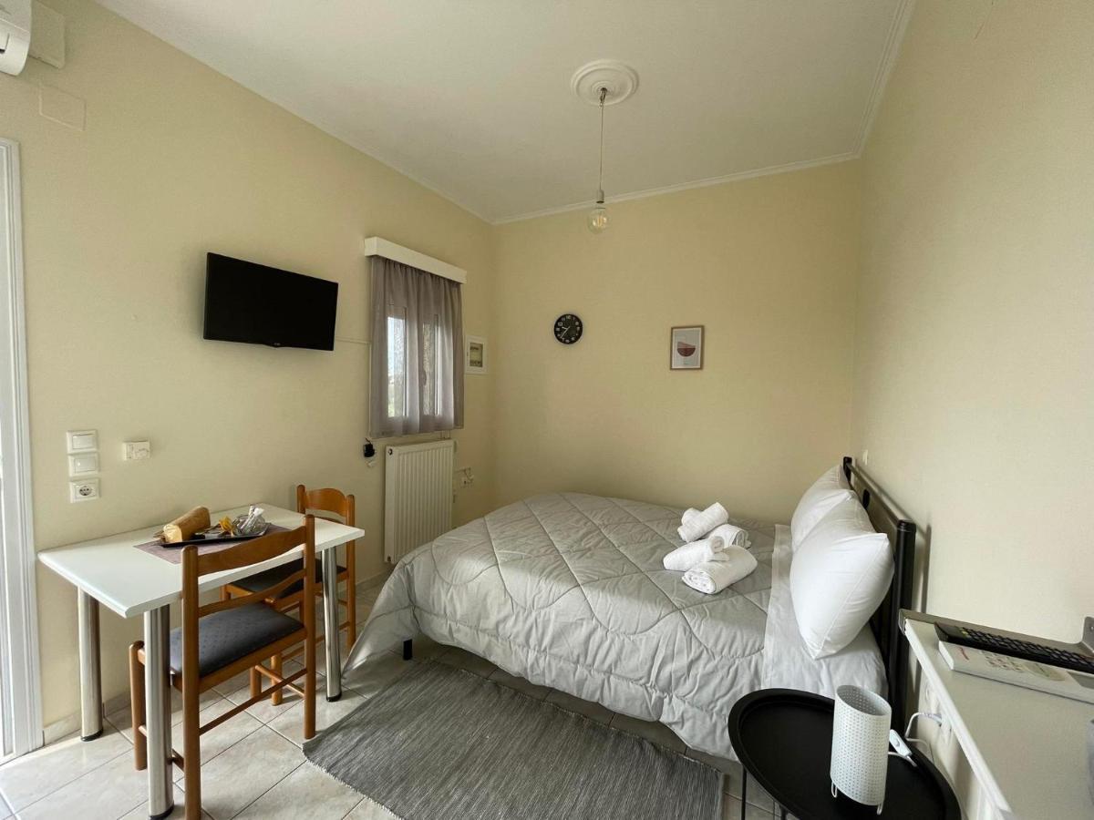 Flo'S Apartment Missolonghi Екстер'єр фото